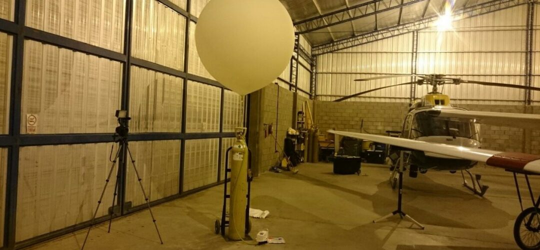 Perlan Weather Balloon First Launch